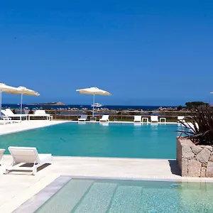 Paradise And Hotel